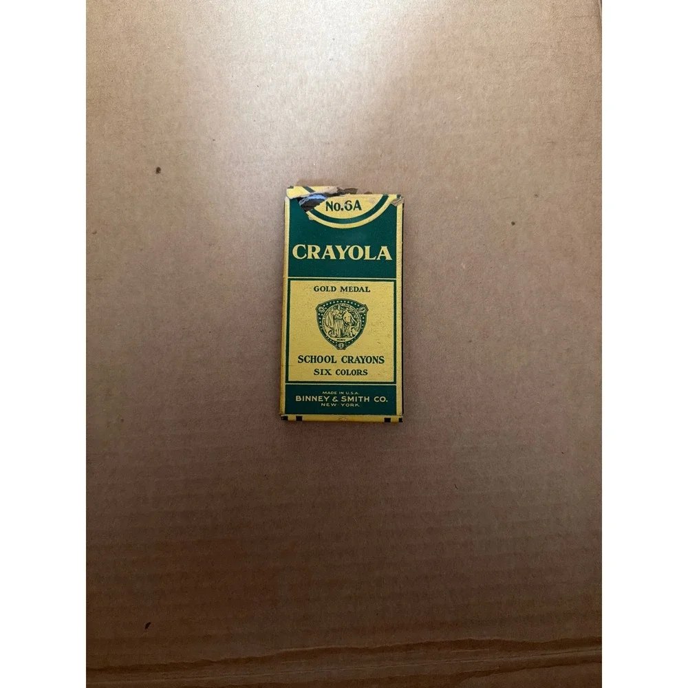 Vintage Crayola Gold Medal No. 6A School Crayons 6 Count Binney & Smith Co Box